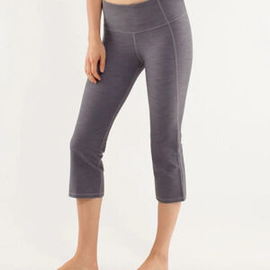 Lululemon Gather & Crow Crop *Denim Coal Fossil Slub Denim 16304